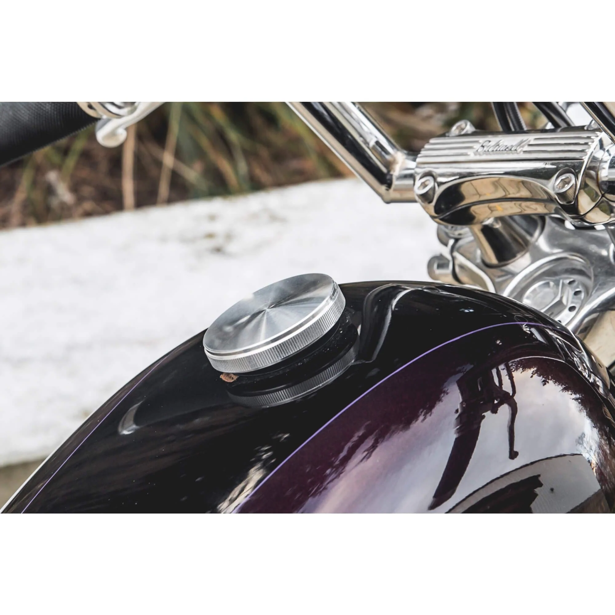 Banded Screw-In Gas Cap for Harley-Davidson 1996 & later - Aluminum - Image 5
