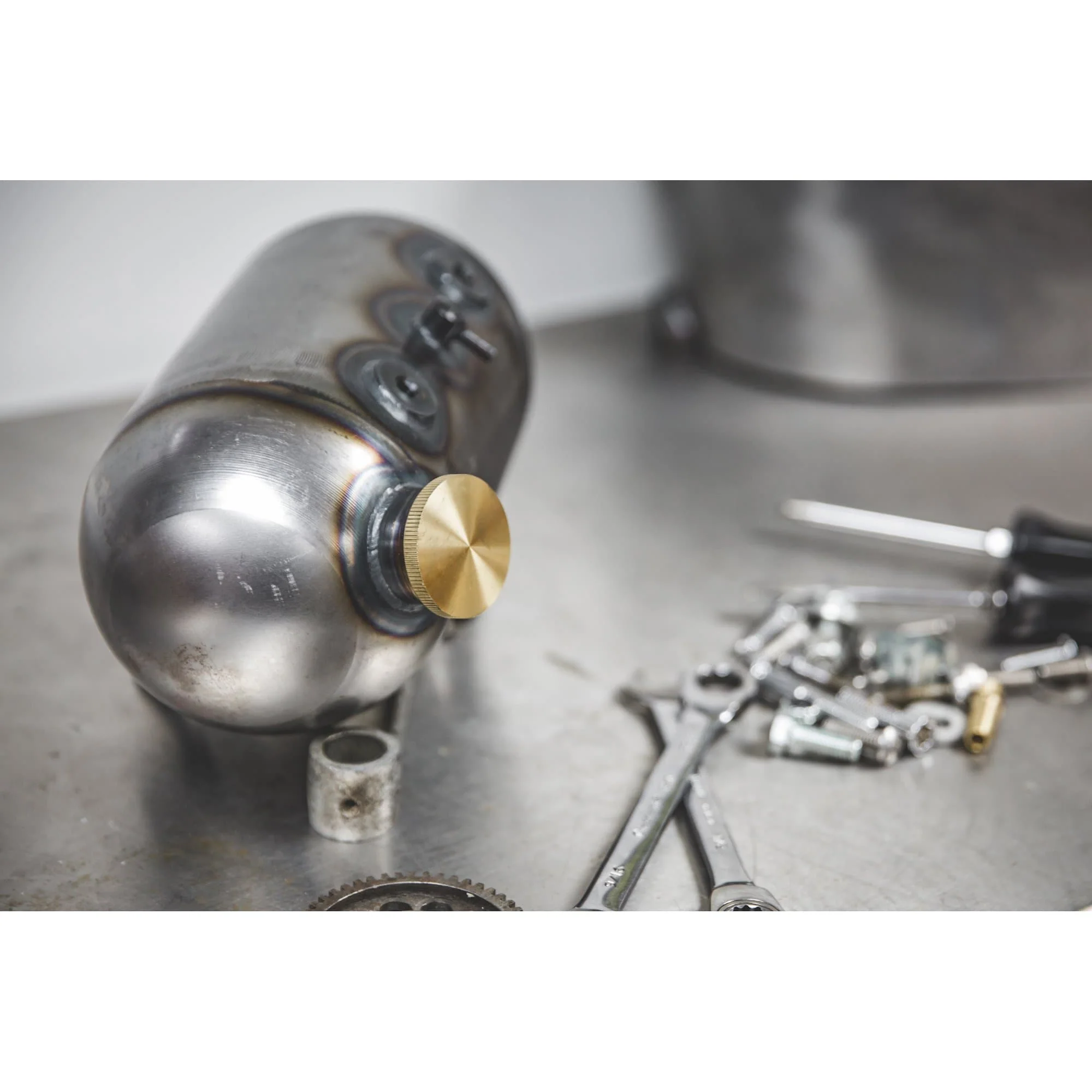 Brass Gas / Oil Filler Cap - Unvented - Image 3