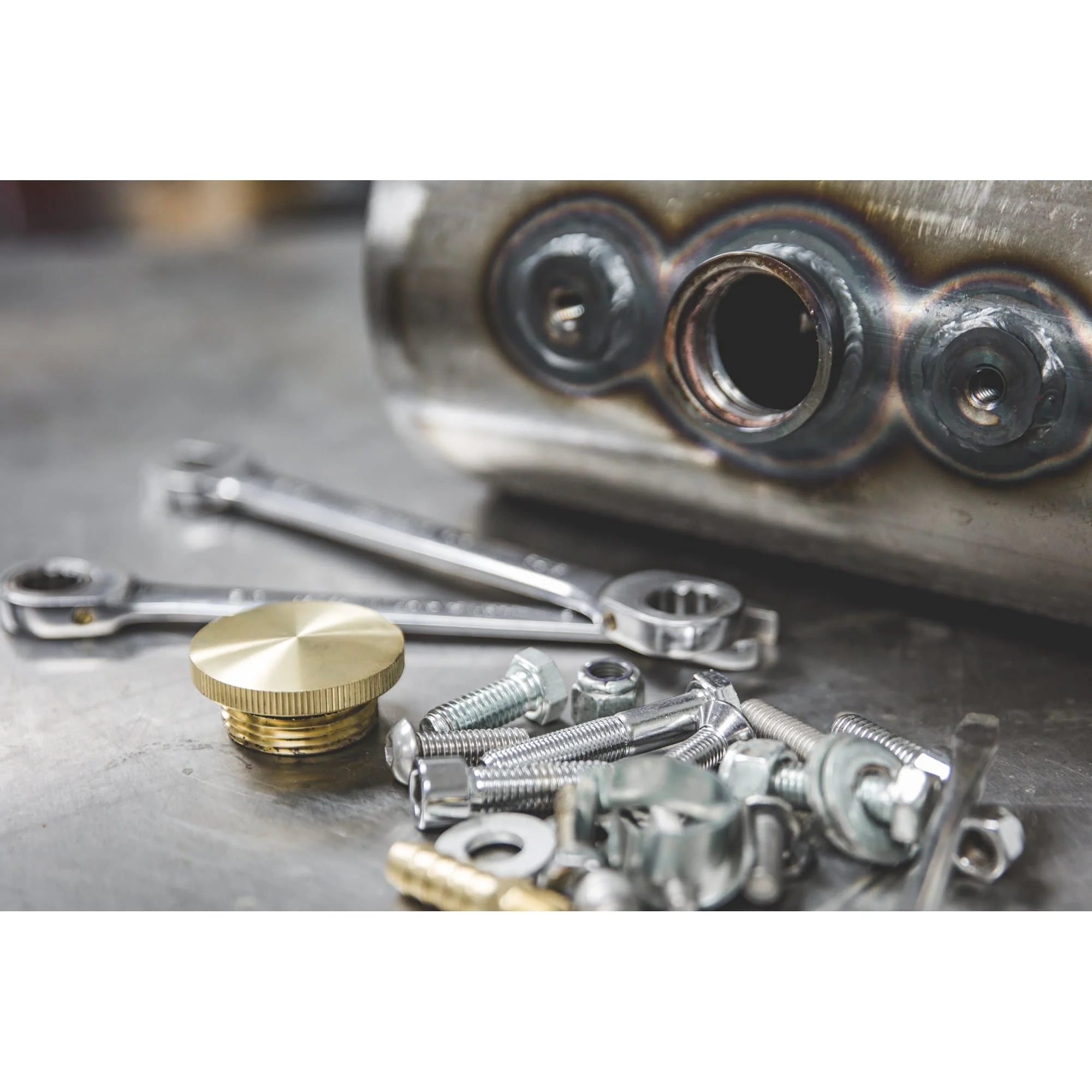 Brass Gas / Oil Filler Cap - Unvented - Image 5