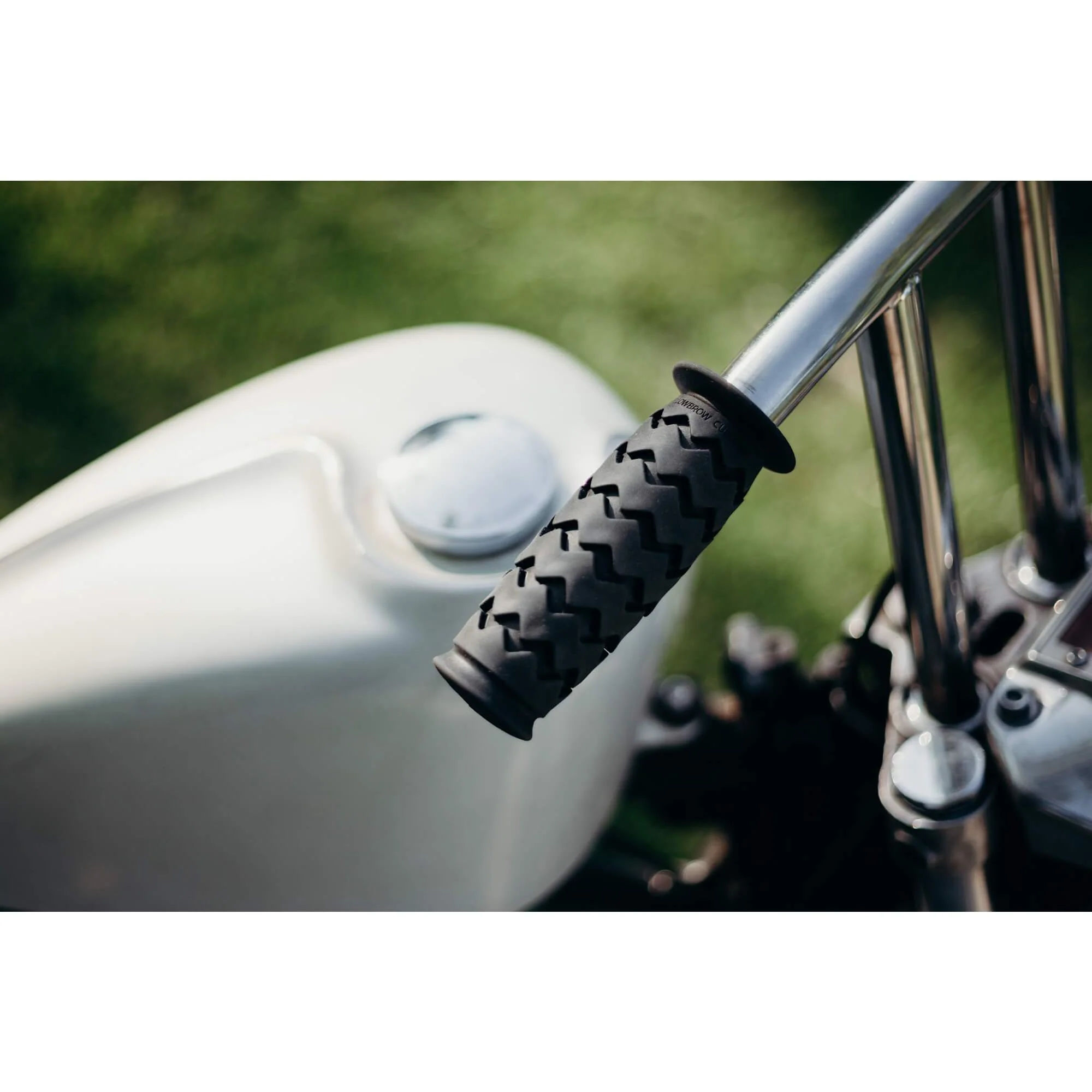 Champion Grips - Black - 1 inch - Image 11