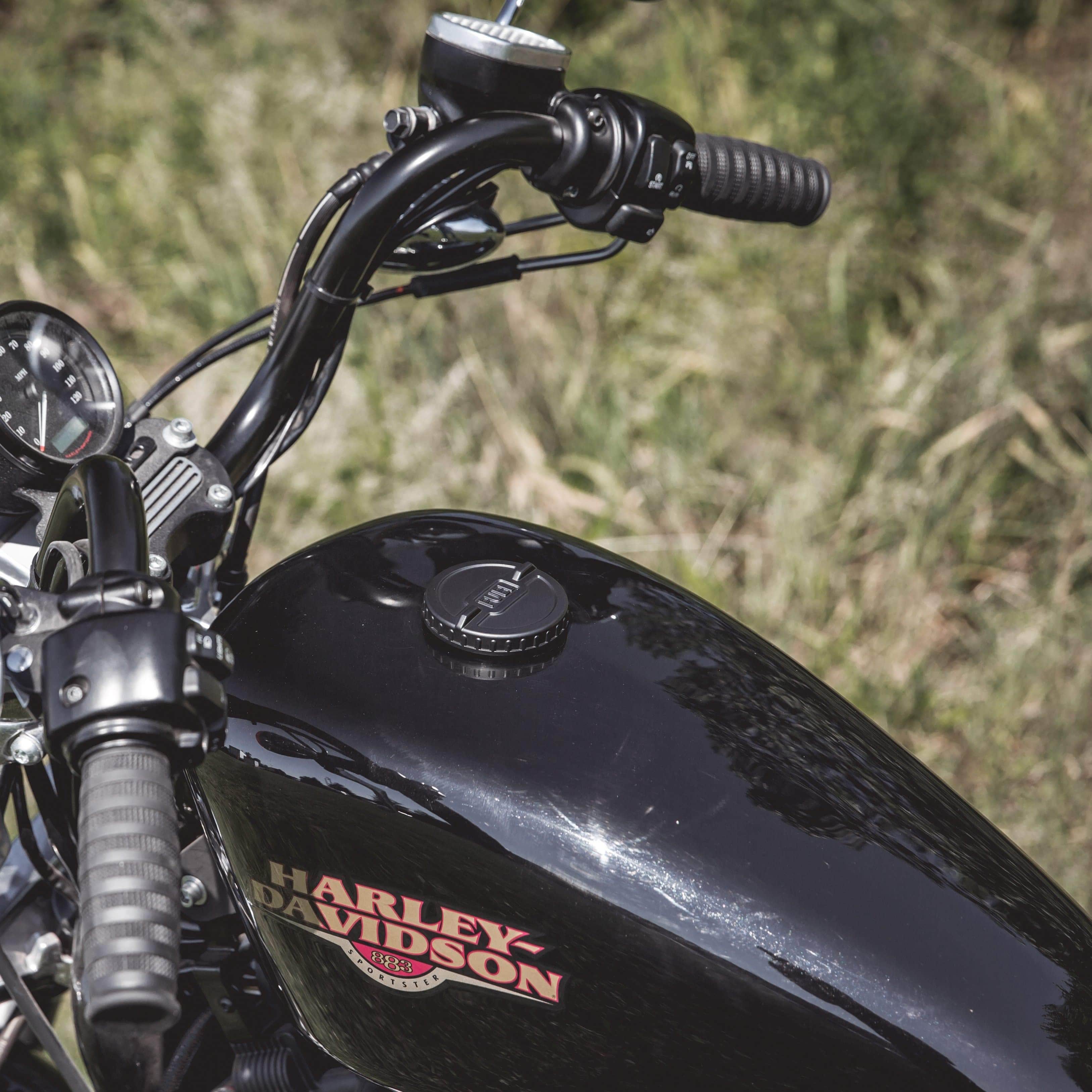 Competition Screw-In Gas Cap for Harley-Davidson 1996 & later - Black - Image 8
