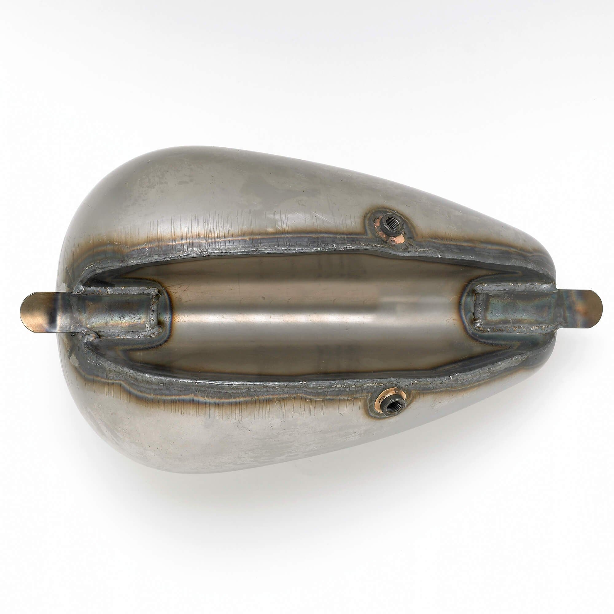 Axed Chopper Gas Tank 2.2 Gallon - Image 5