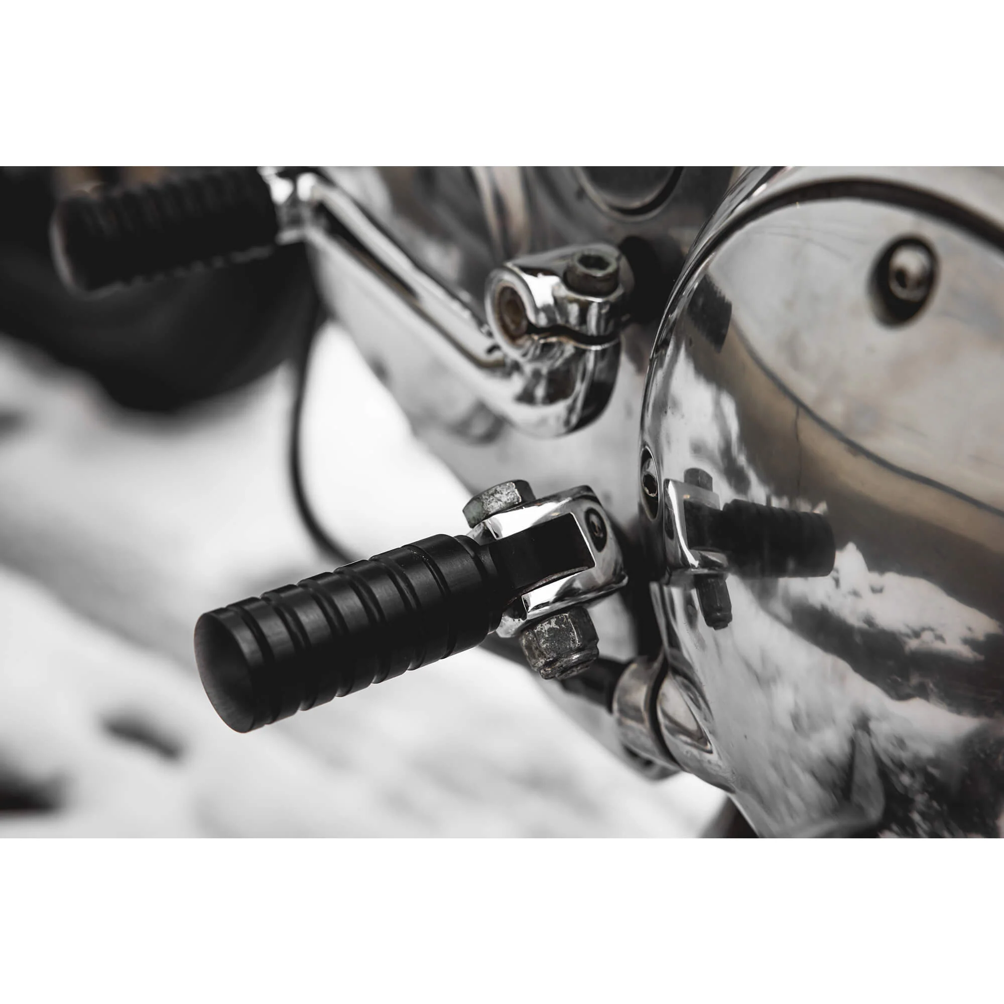 FTCL - SHoRTi Foot Pegs - 7075 Aluminum - Black Anodized - Image 5