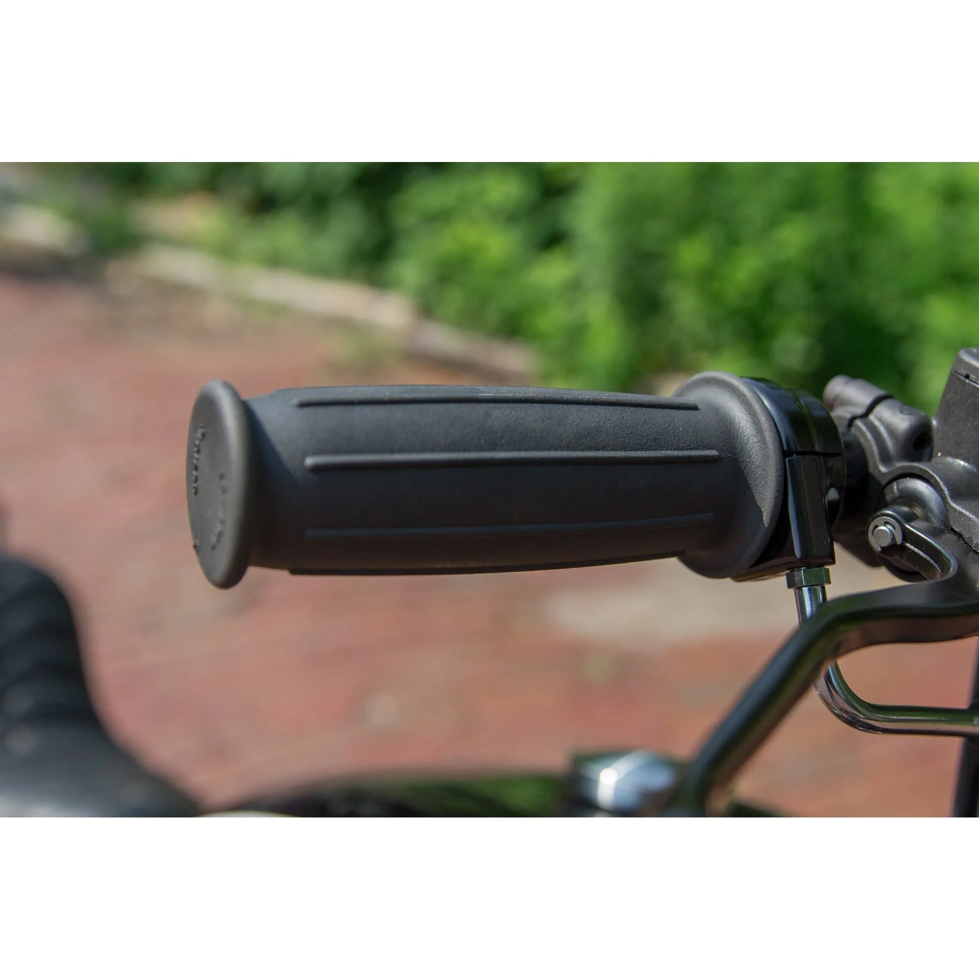 GT Grips Black 1 inch - Image 6