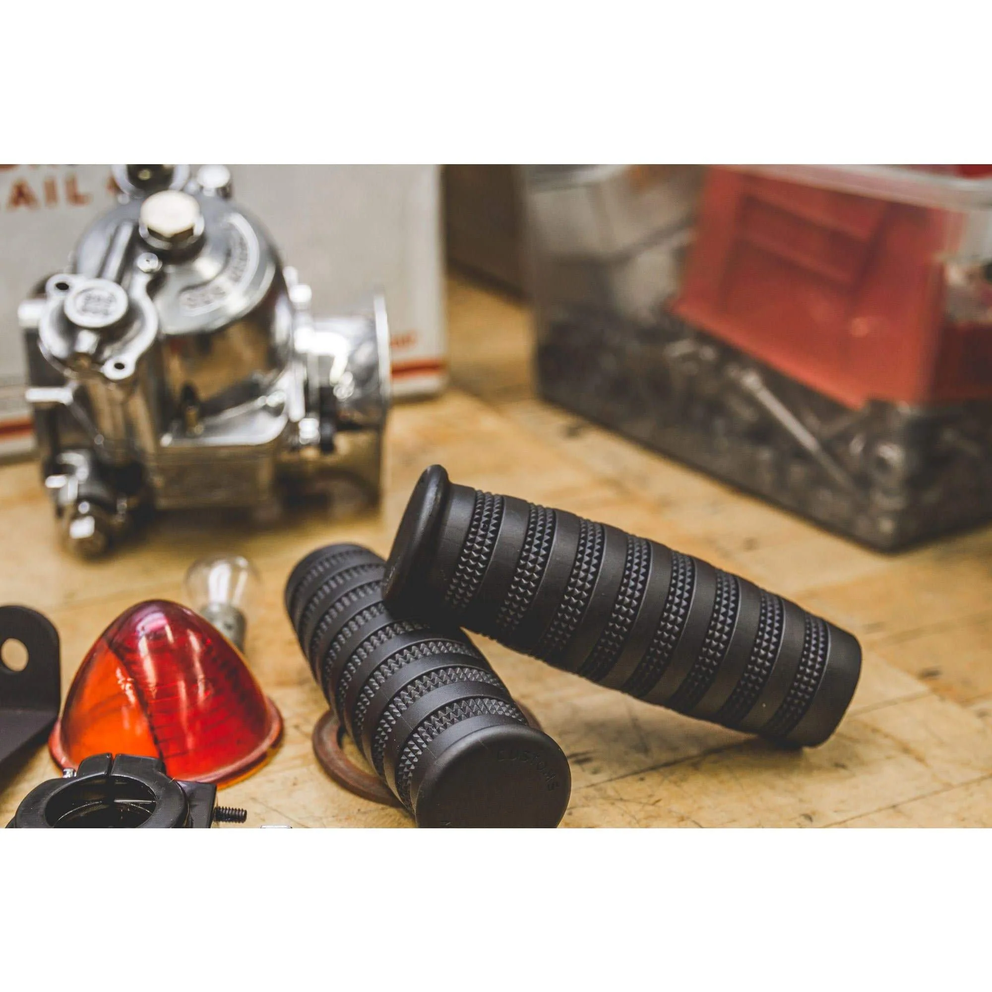 Knurled Grips - Black - 7/8 inch - Image 4