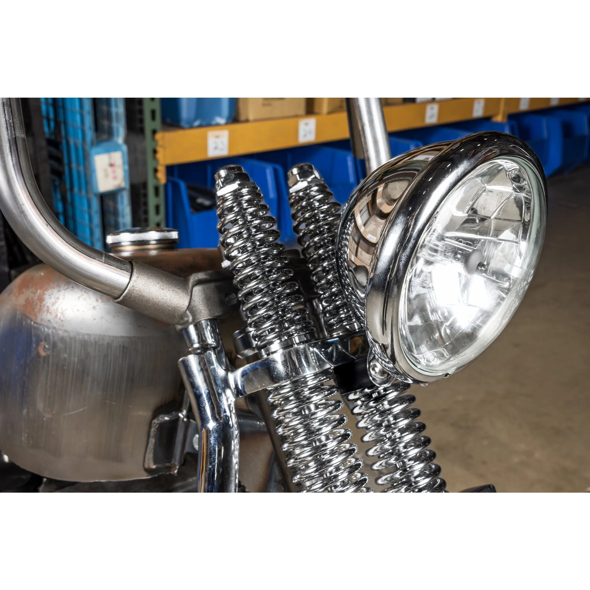 Universal Springer Headlight Mount- Black Powdercoat - Image 9