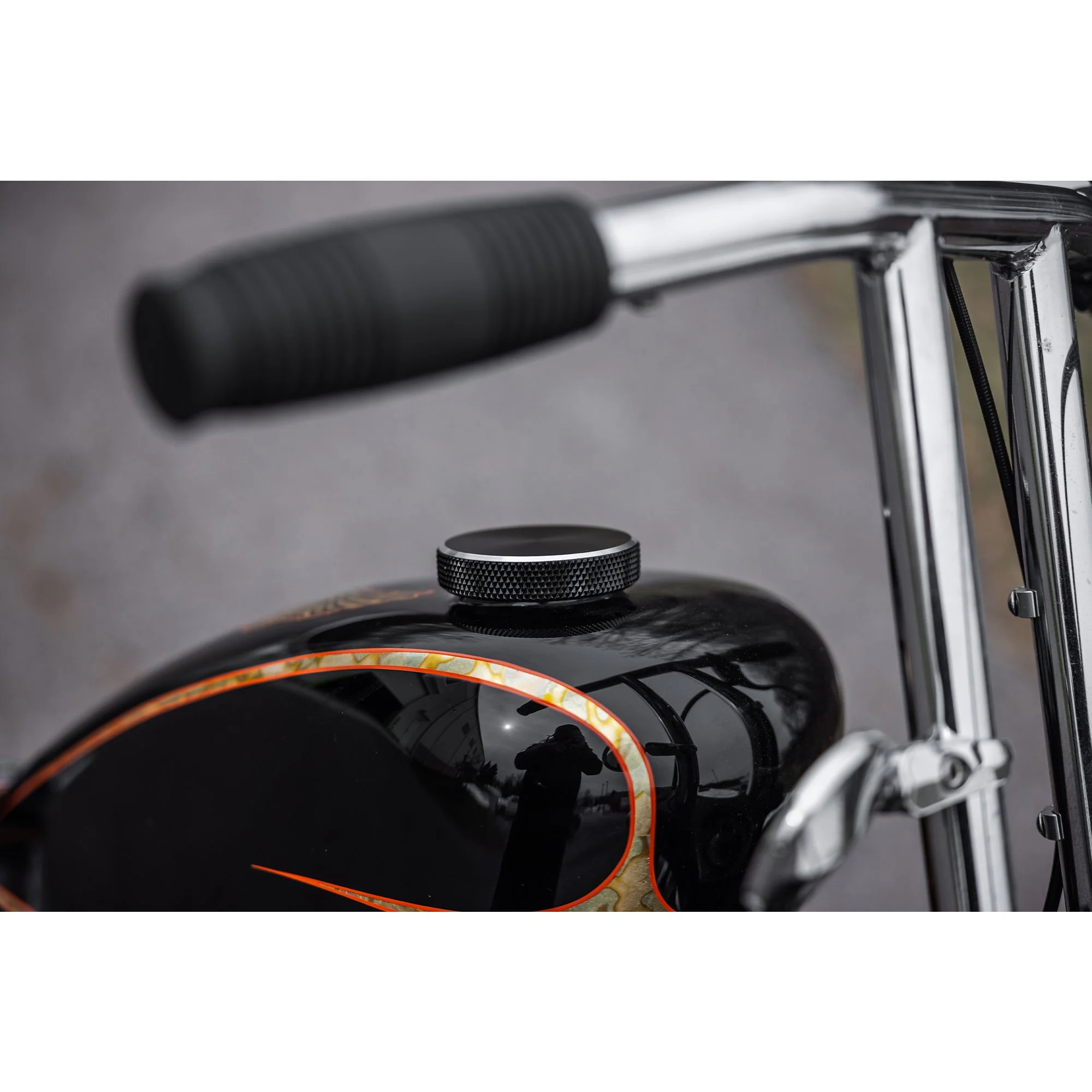 Billet Bayonet / Cam Harley Style Vented Gas Cap - Black - Image 10