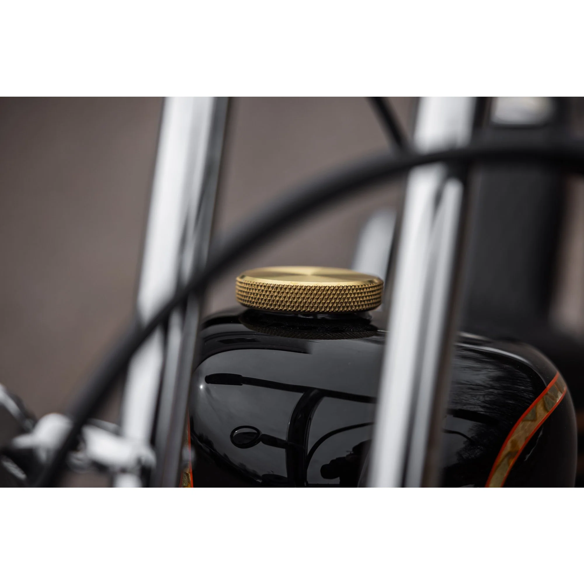 Billet Bayonet / Cam Harley Style Vented Gas Cap - Brass - Image 8