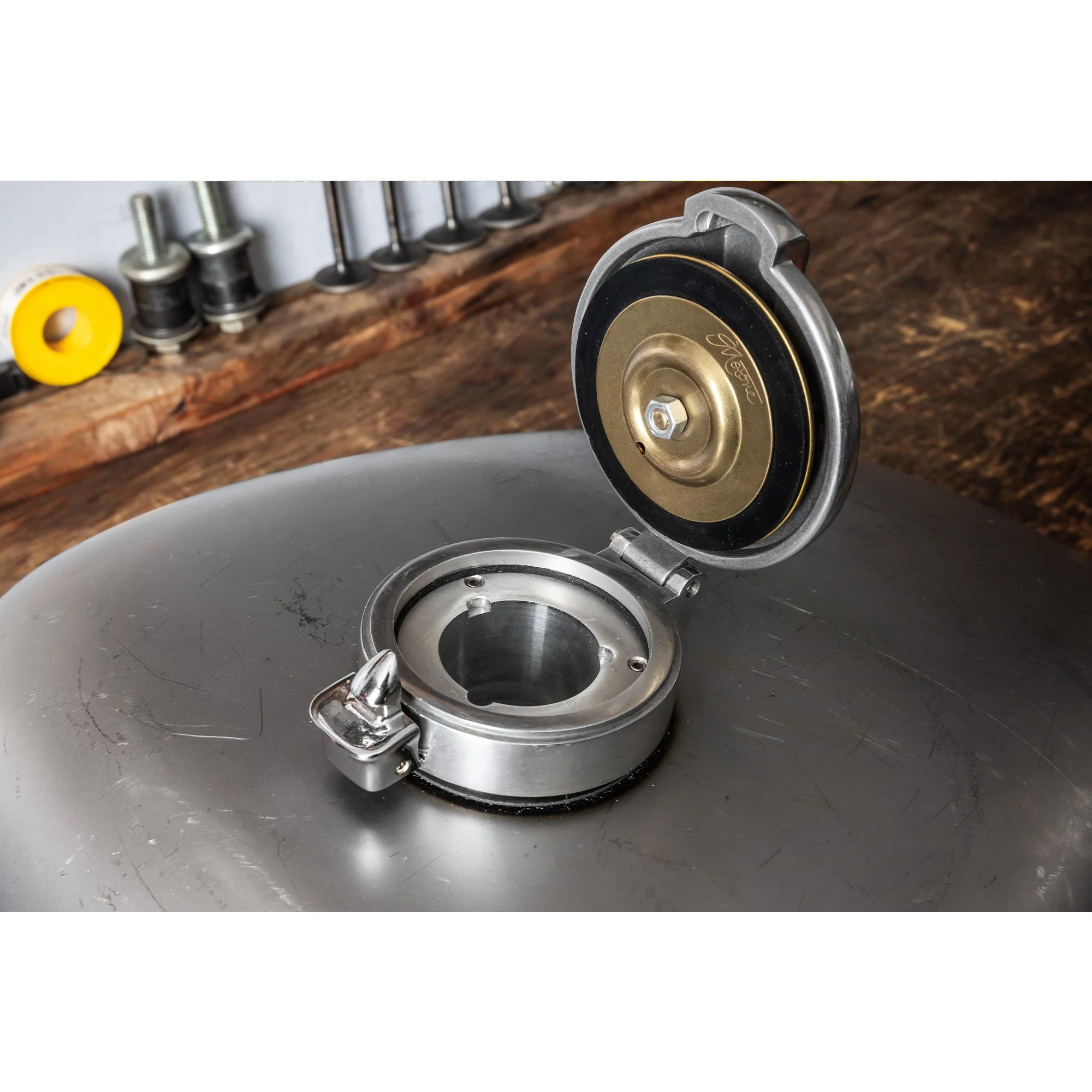 Screw-In Billet Adapter for 2.5" Monza Gas Cap for 1996 & later Harley-Davidson - Image 3