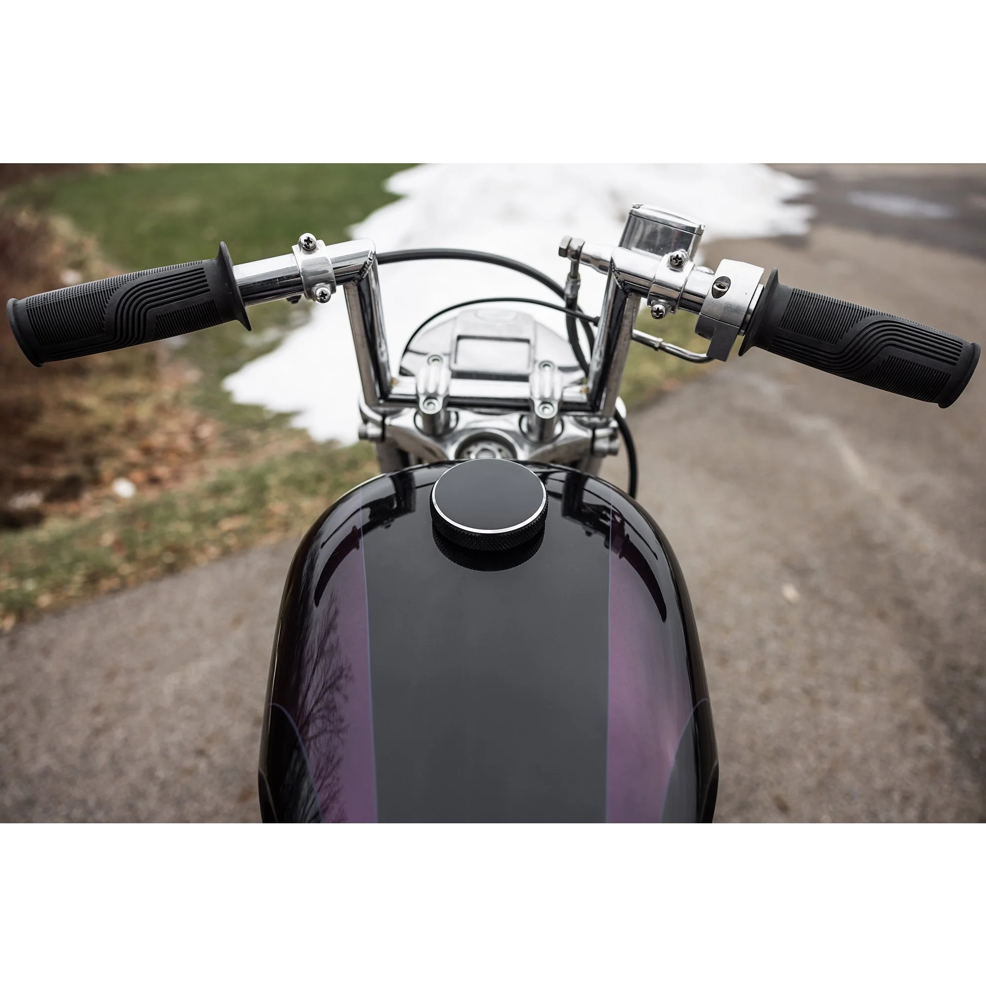 Screw-In Billet Gas Cap for 1996 & later Harley-Davidson - Vented - Black - Image 6