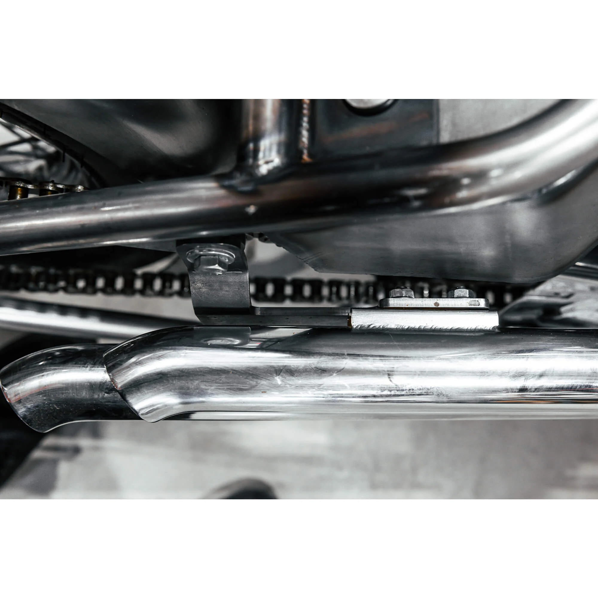 Rigid Frame Mounting Bracket for Shotgun Exhaust Pipes - 1990-2003 Harley-Davidson Sportster XL - Image 8