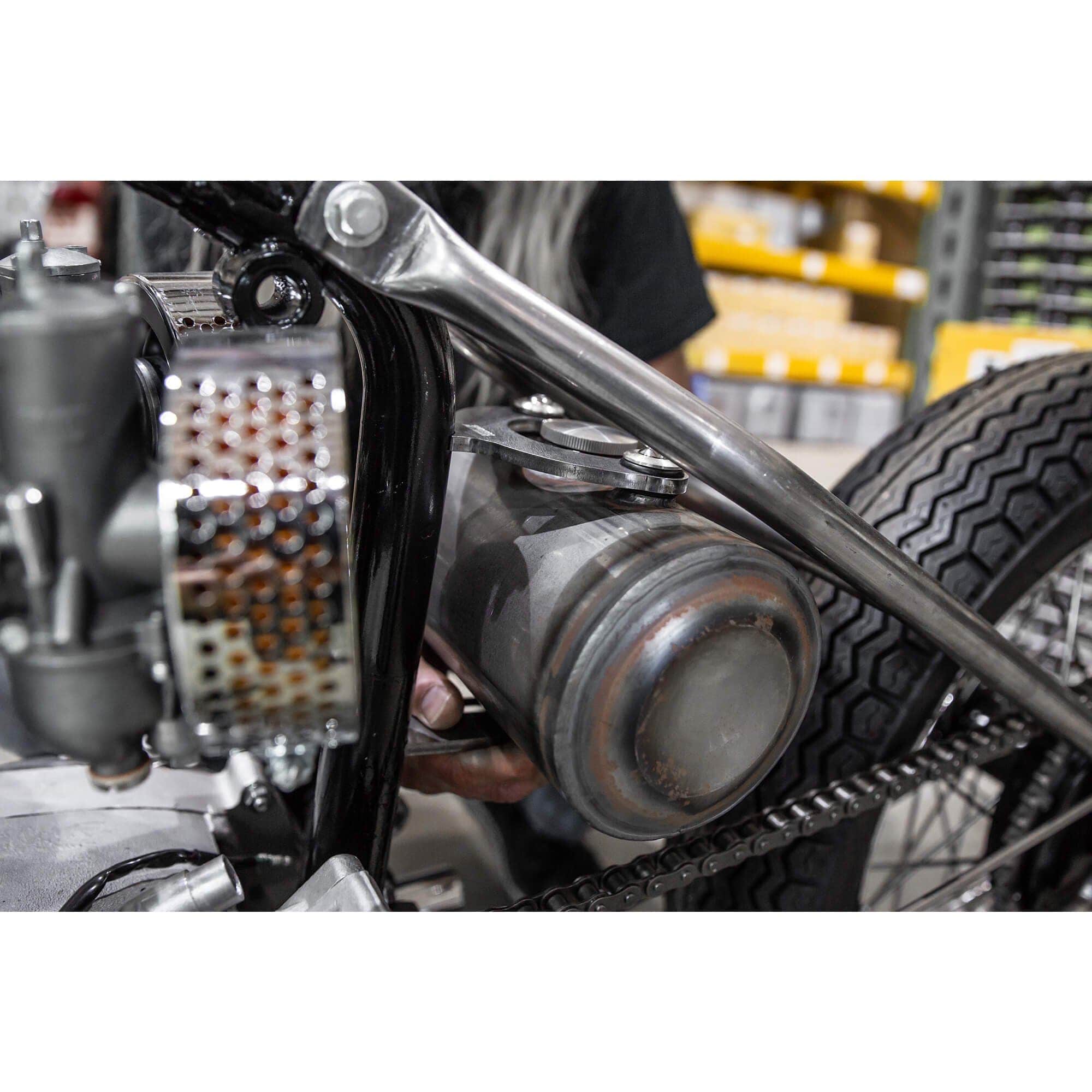 Rubber Mount Bracket Kit for Lowbrow Oil Tanks - for 500 / 650 c.c. unit Triumph Motorcycles - Aluminum Washers - Image 6