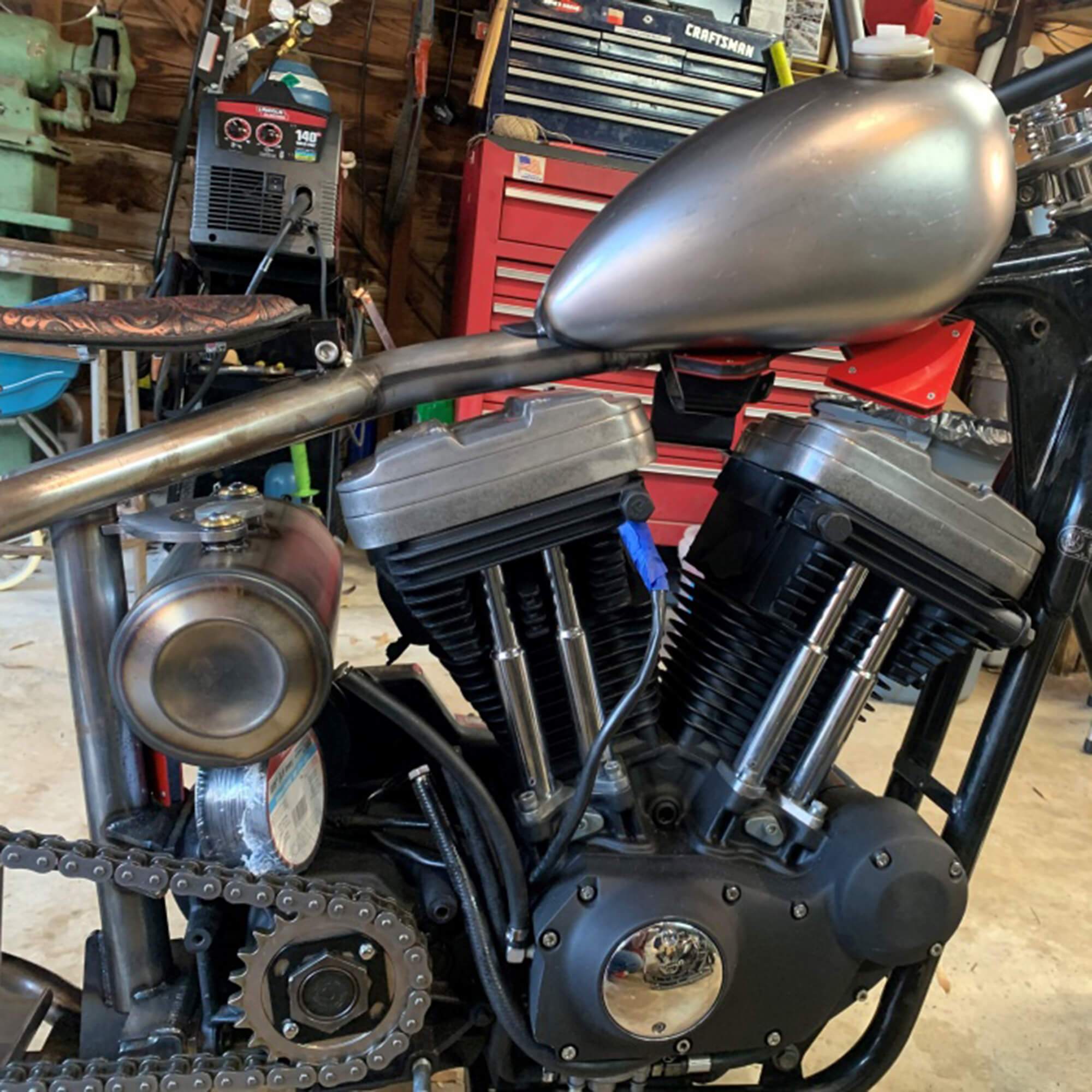 Rubber Mount Bracket Kit for Lowbrow Oil Tanks - for 500 / 650 c.c. unit Triumph Motorcycles - Brass Washers - Image 15