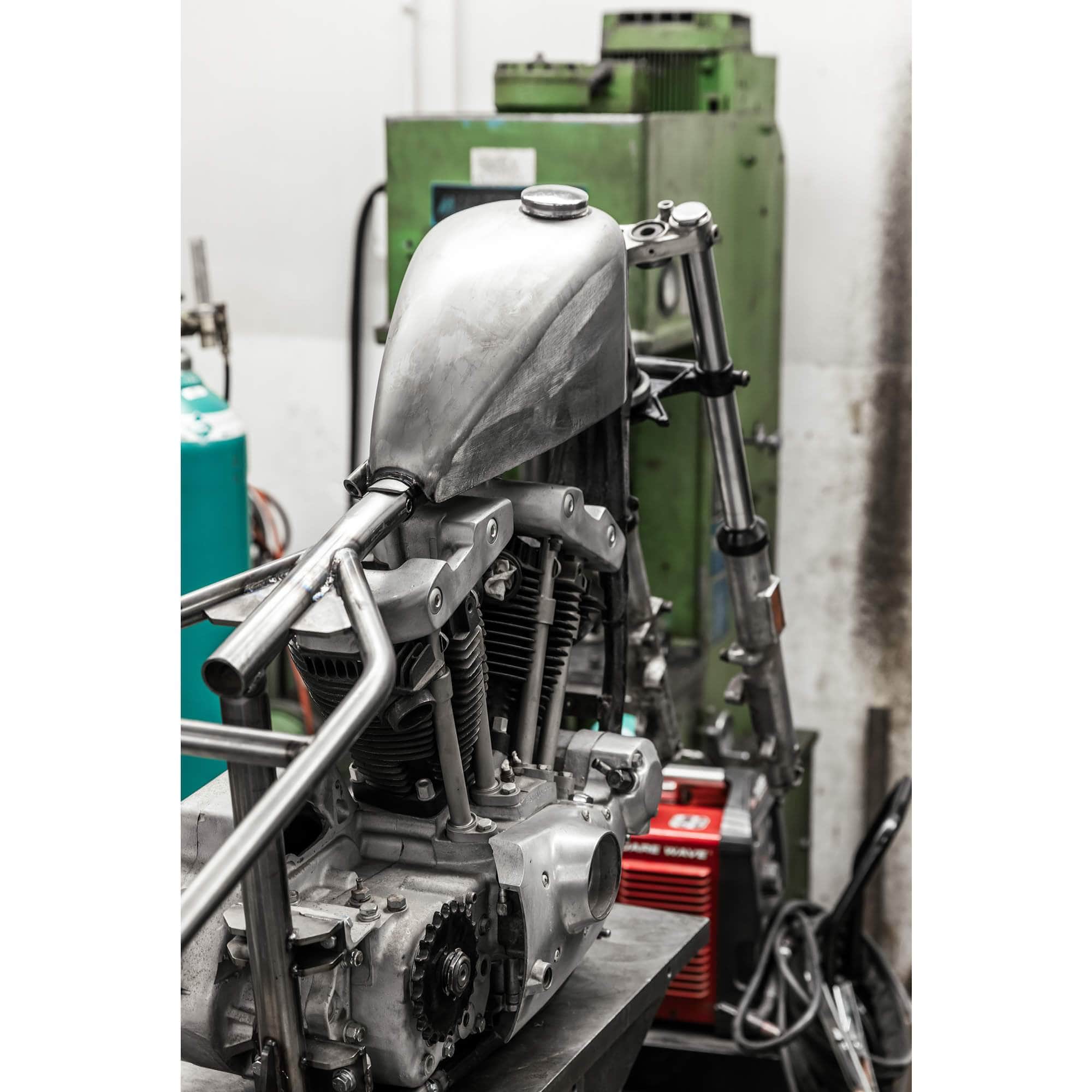 Sportster Style Frisco Mount Gas Tank - Narrow - 2.1 gallon - Image 13