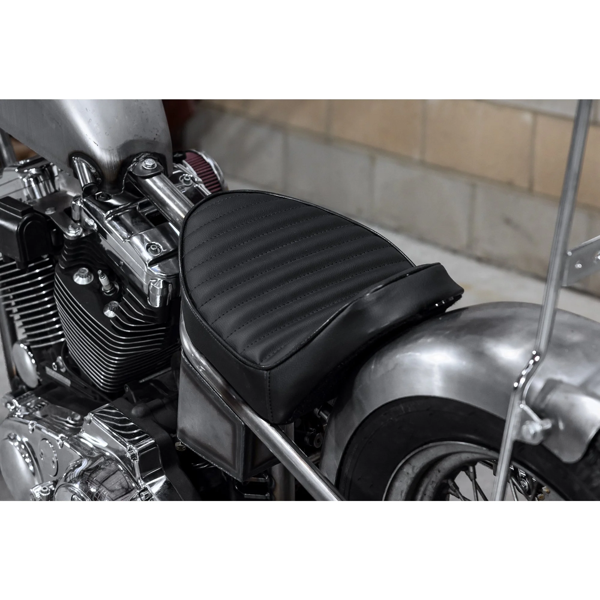 Solo Seat - Black Horizontal Pleat - Rigid Frame - Image 16