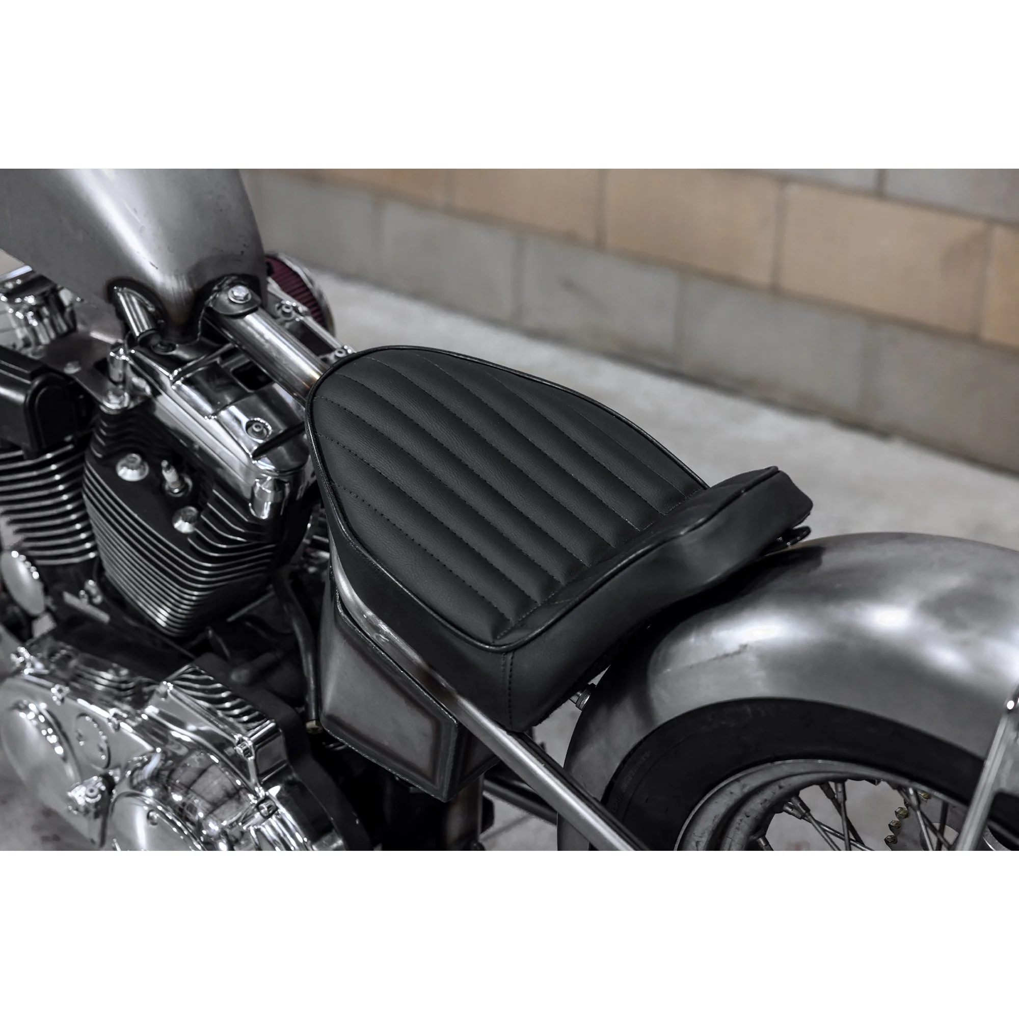 Solo Seat - Black Vertical Pleat - Rigid Frame - Image 14