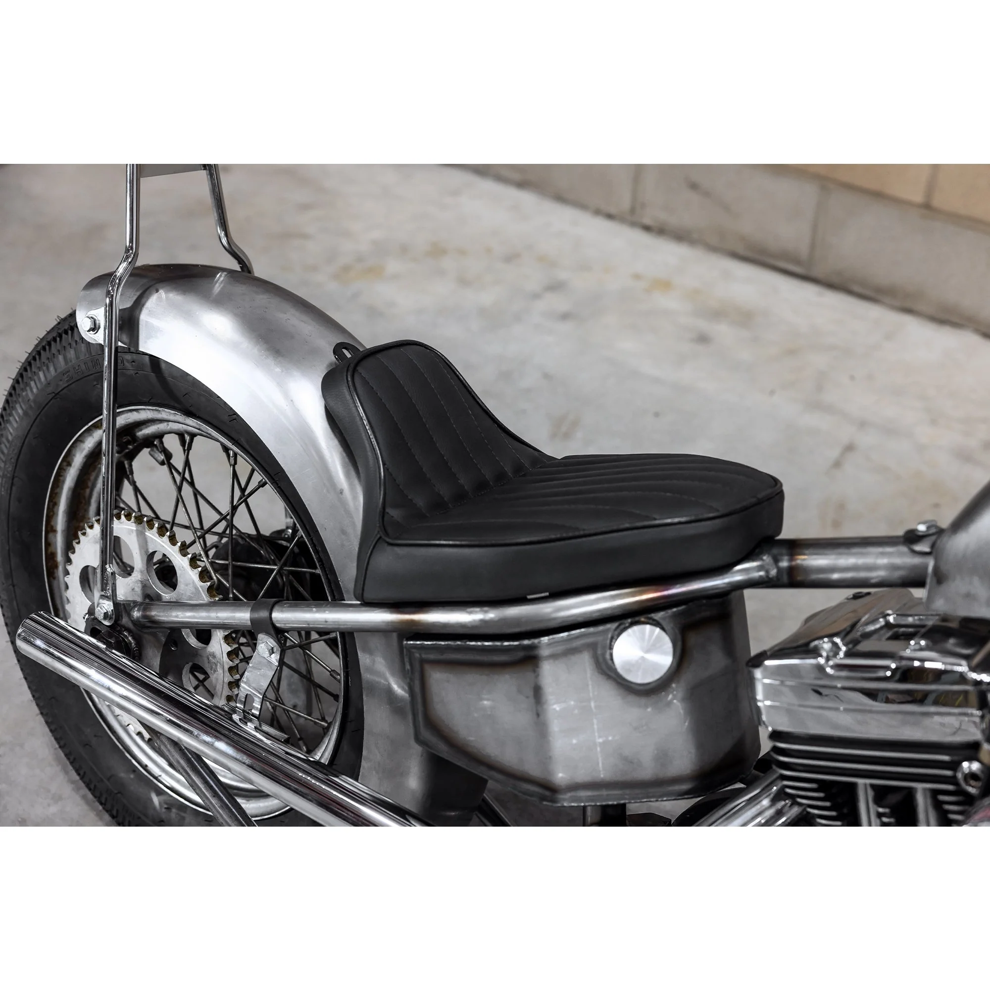 Solo Seat - Black Vertical Pleat - Rigid Frame - Image 3