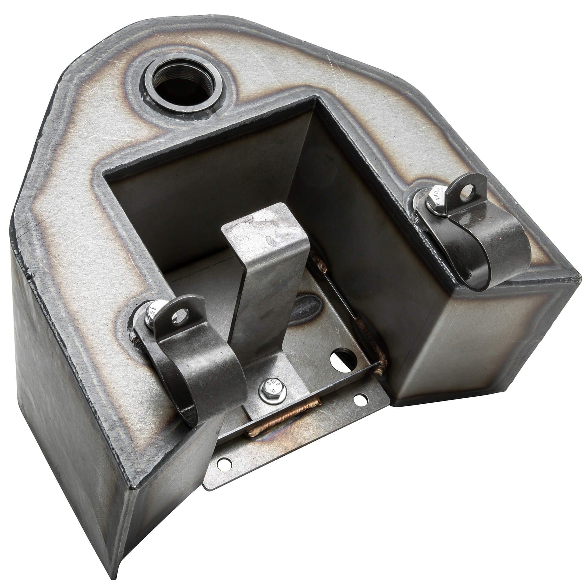 Bolt-On Oil Tank for Rigid Harley-Davidson Big Twin Frames 1936-1957 - Image 6