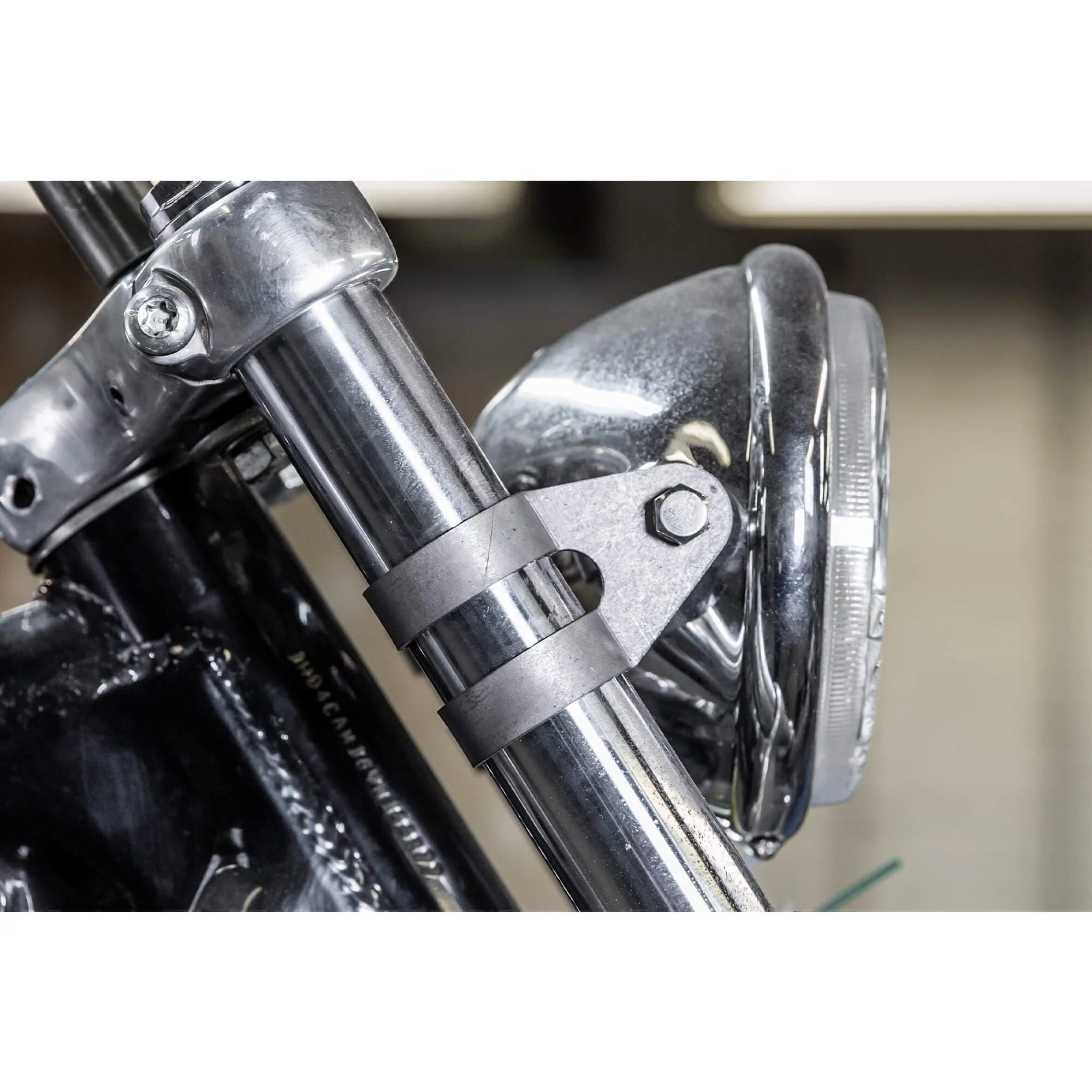 Side Mount Headlight Bracket Set for Harley 35mm Narrow Glide Front Forks - Image 8