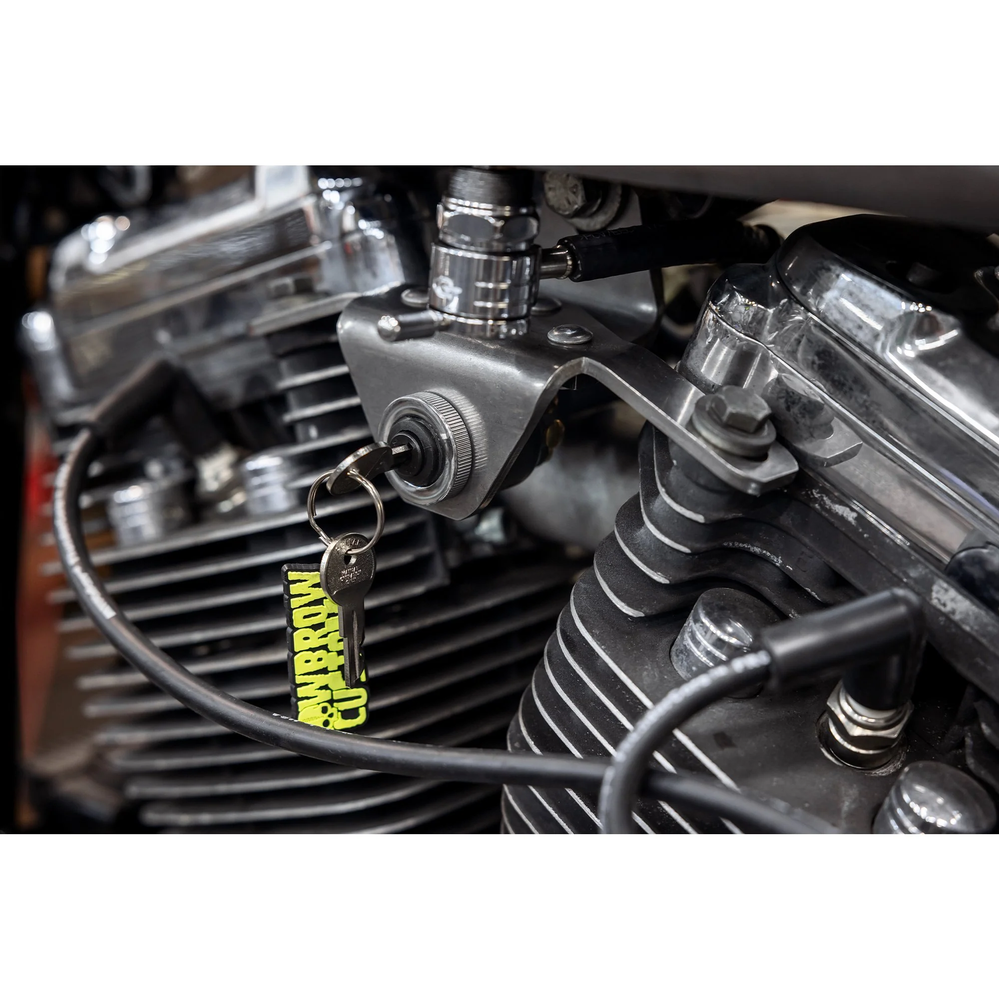 Strong Arm Top Motor Mount for Crank Start Key Switch - 1984-1999 Harley-Davidson Big Twin Evolution - Image 3