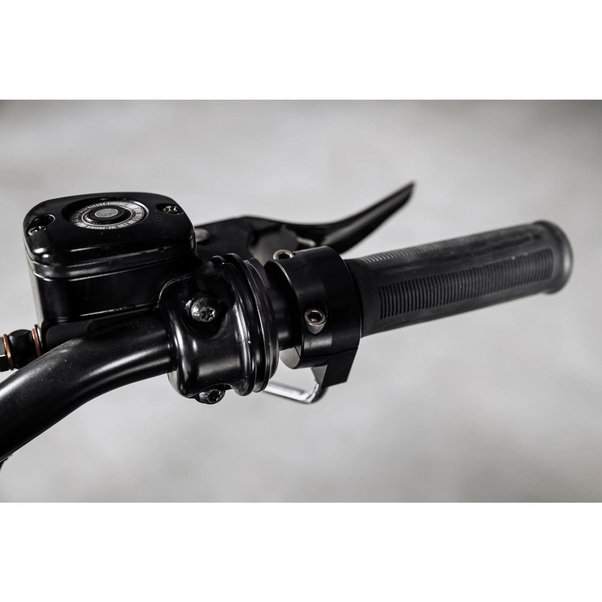 Throttle Housing 1996 & up Harley Push-In Dual Cable - Black - 1 inch - Image 5