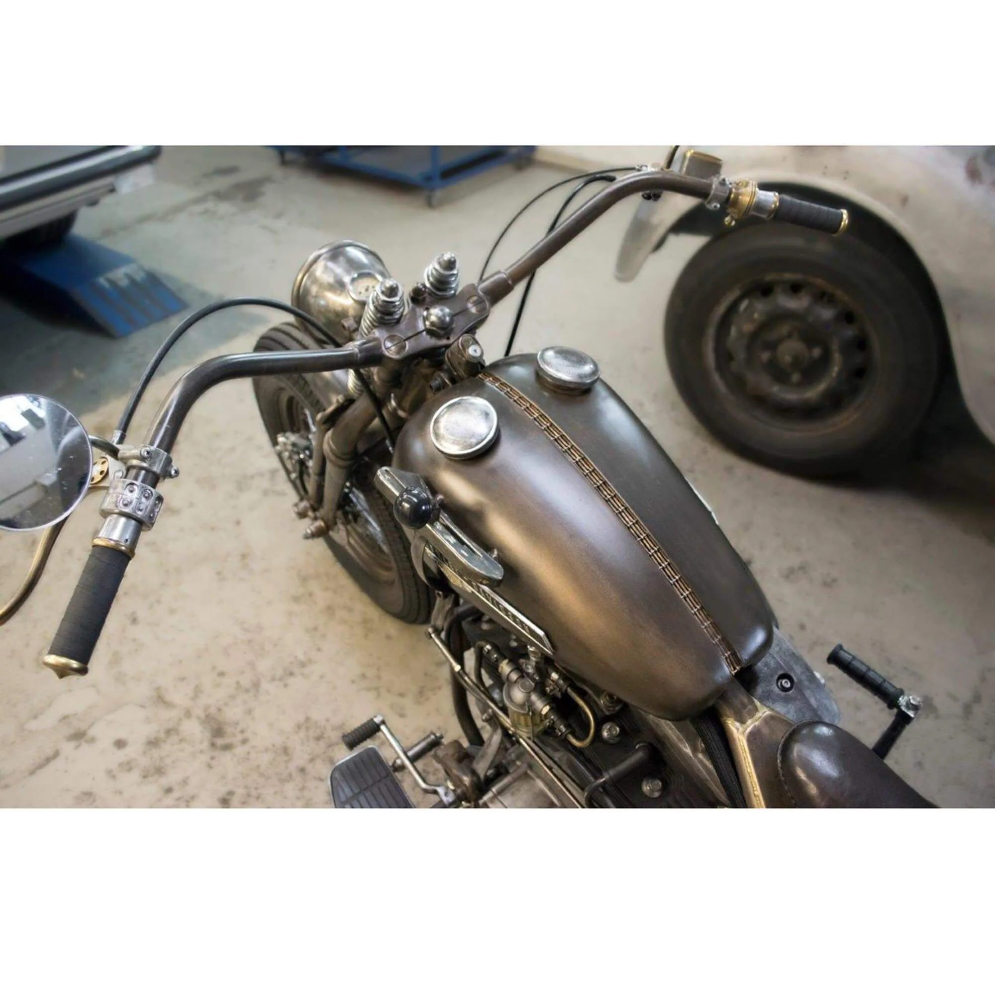 WX Split Gas Tanks - Bolt-On for 1936 - 1984 Big Twin Harley-Davidsons - 2.25 gallon - Image 14